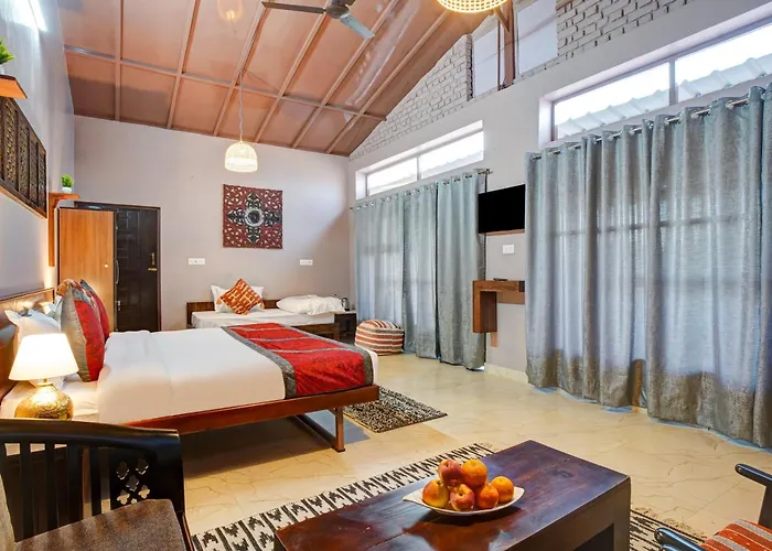 Nature\'S Vibe Stays Mukteshwar - A 4Bhk Plum Orchard Villa