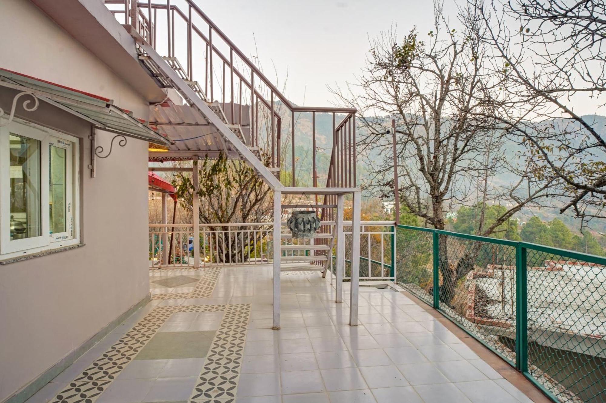 Nature's Vibe - A 4bhk Plum Orchard Mukteshwar