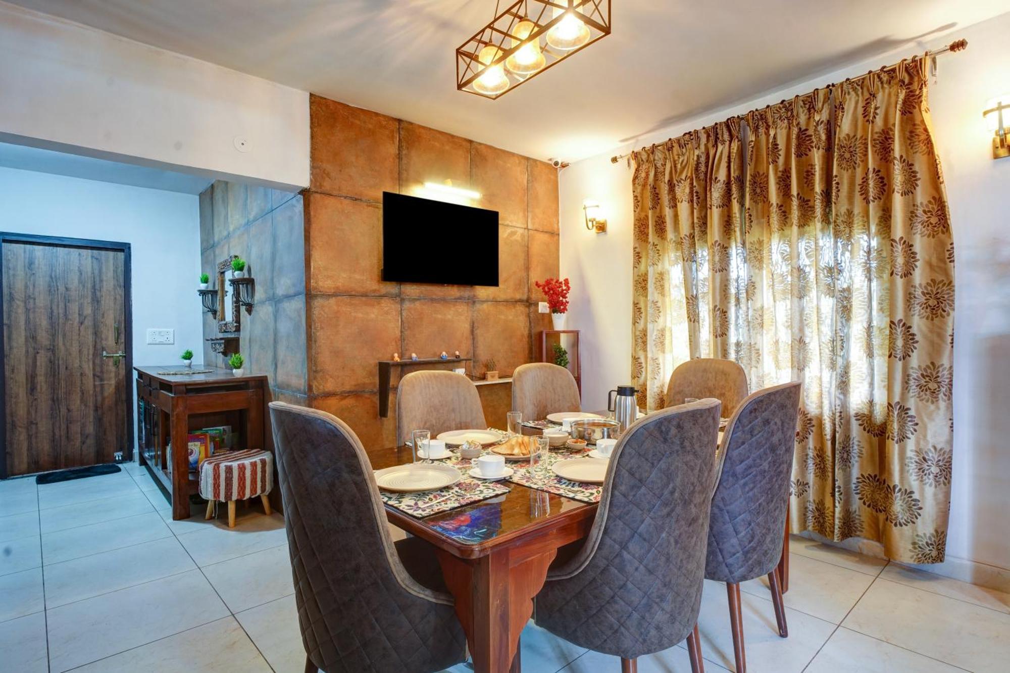 Nature's Vibe - A 4bhk Plum Orchard