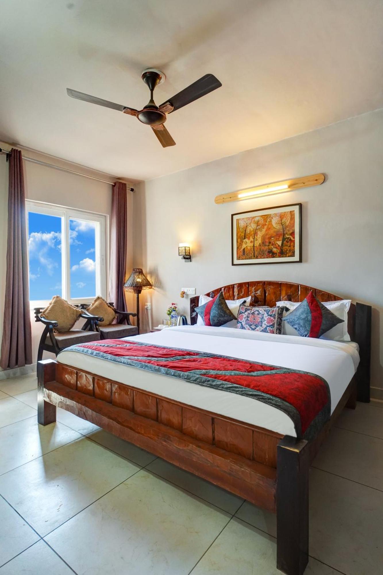 Nature's Vibe - A 4bhk Plum Orchard Mukteshwar
